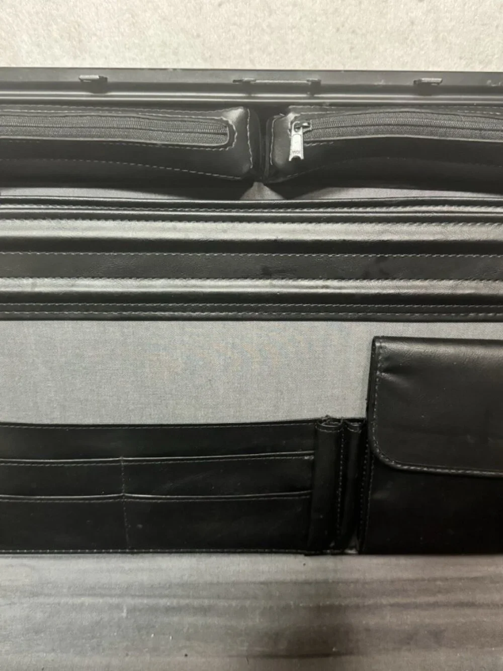 Vintage 90s Samsonite Quantum Classic Hard Shell Briefcase